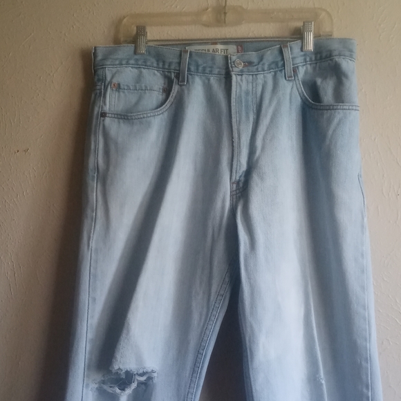 levi's made in madagascar